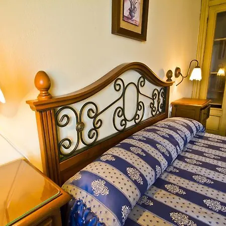 Gæstehus Granada 3*